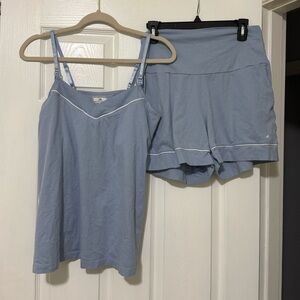 Petite Plume Maternity/Nursing Pajama Set Size Medium